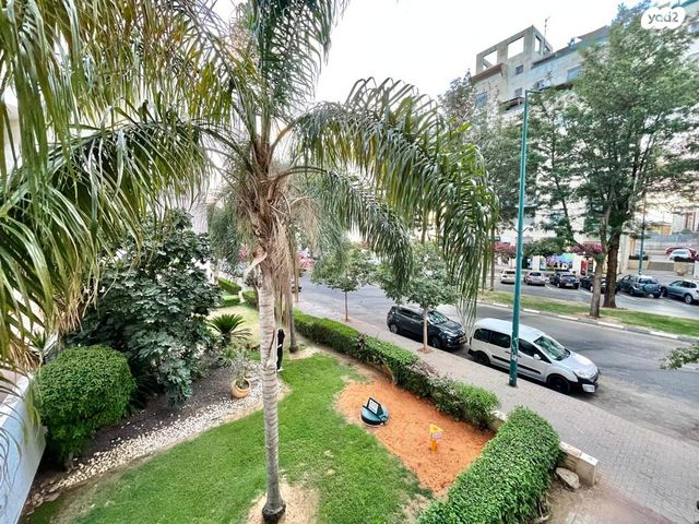 דירה, ד"ר יהודה פרח 8, קרית השרון, נתניה