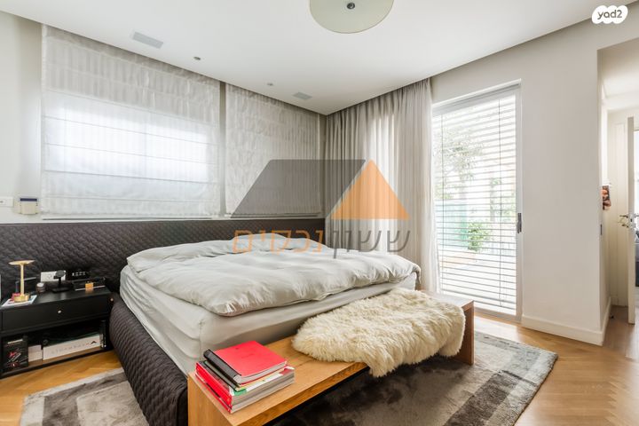 גג/ פנטהאוז, הגוש הגדול, רמת אביב החדשה, נופי ים, תל אביב יפו