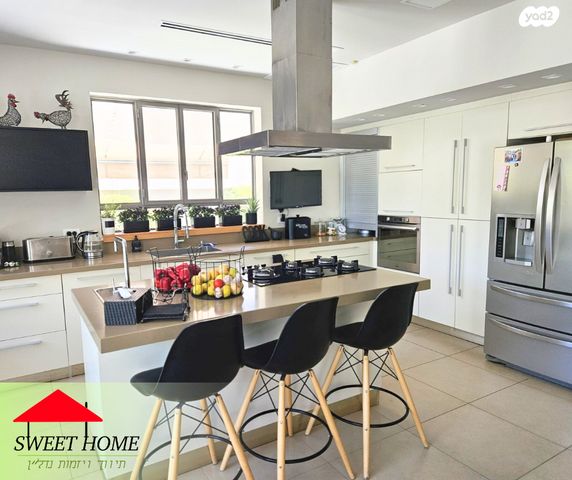 בית פרטי/ קוטג', קדימה צורן