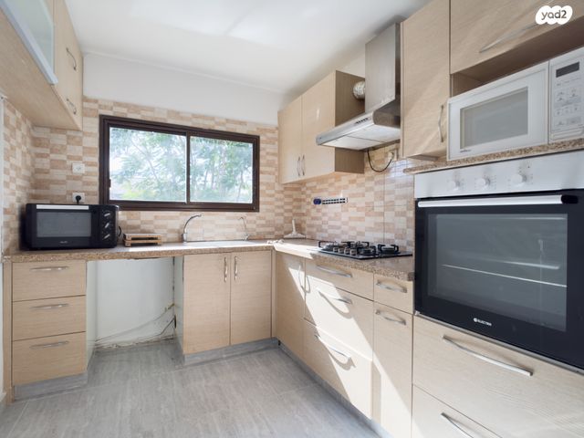 דופלקס, צה"ל, רובע ג', אריאל