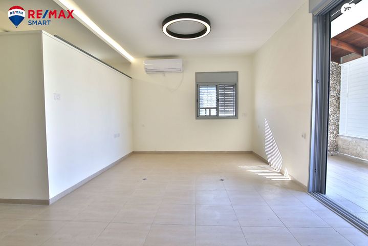 דירה, הגדוד העברי, קרית חיים מזרחית, חיפה