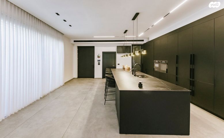 בית פרטי/ קוטג', ליכטנשטיין, באר יעקב