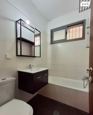 דירת גן, נחלת בנימין 151, פלורנטין, תל אביב יפו