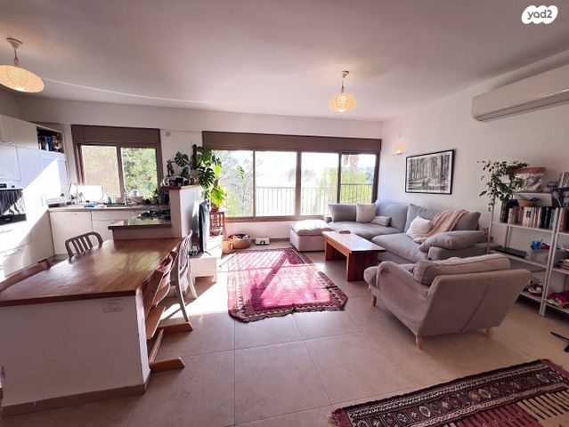 דירה, יוכבד, נעמ"ת, חיפה