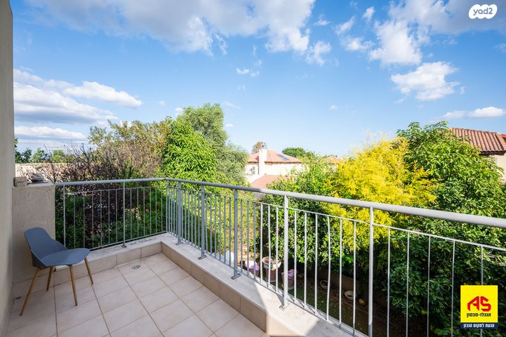 בית פרטי/ קוטג', העשור, פרדס חנה כרכור