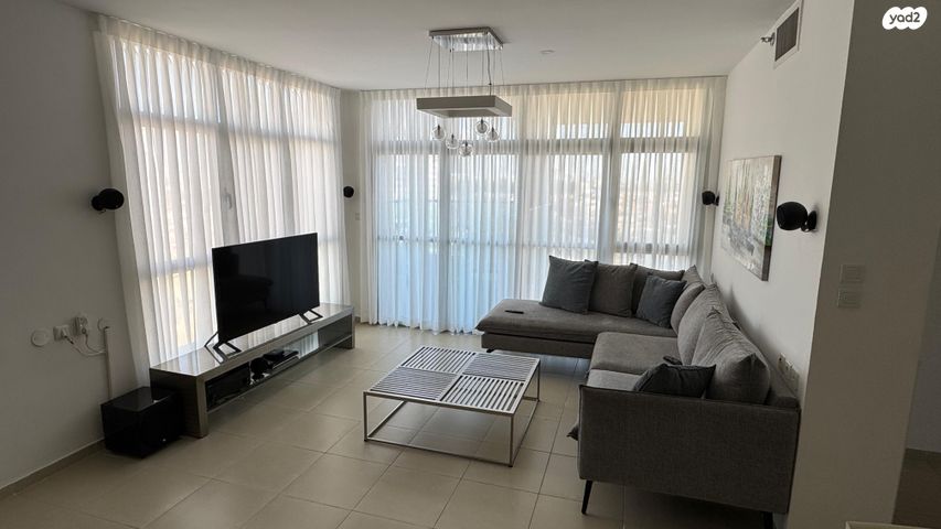 דירה, חיל האוויר, נווה חוף, ראשון לציון