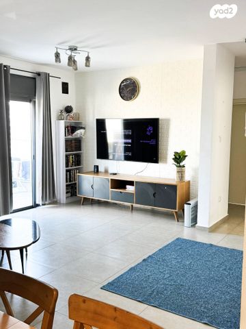 דירה, עיר היין, אשקלון