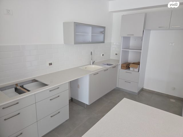 דירה, הרב שאולי, רובע ד', אשדוד