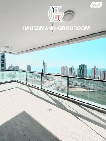 אמנון ליפקין שחק 8