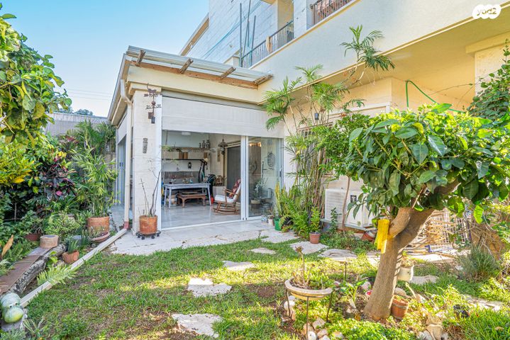 דירת גן, שביל החלב, הוד השרון