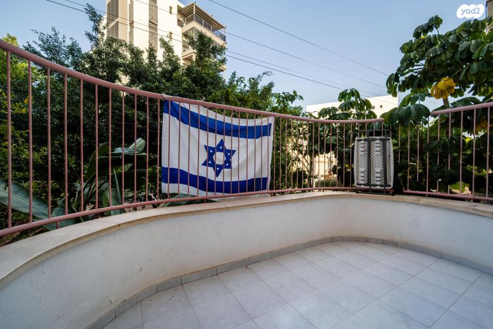 דירה, יוסף פפר, תקומה / קרית חזני, פתח תקווה