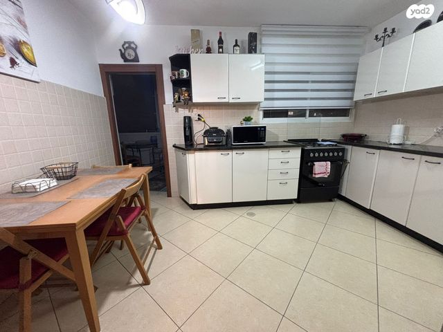 דירה, הכלנית 16, רובע ח', אשדוד