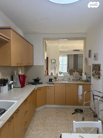 דירה, מרדכי אנילביץ' 14, נווה זית, לוד