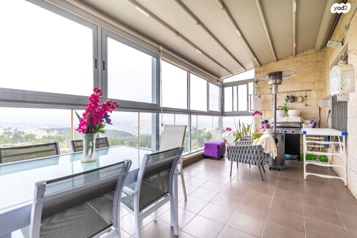 גג/ פנטהאוז, יפה רום, גילה, ירושלים