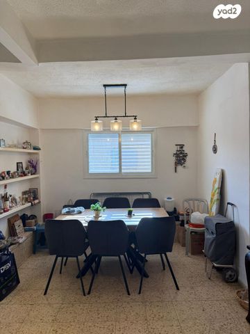 דירה, מרדכי אנילביץ' 14, נווה זית, לוד