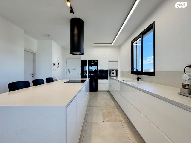 דירה, גיורא יוספטל, מרכז העיר, עפולה