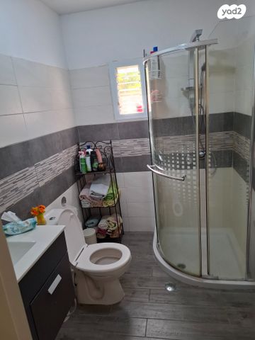 דירת גן, כרמיאל