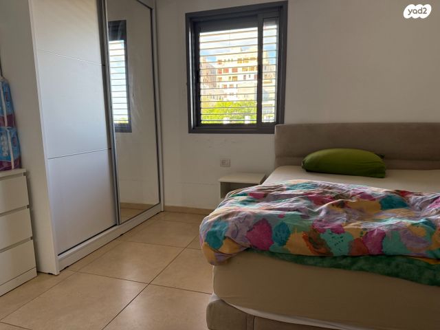 דירה, התקווה, קרית שרת, רעננה