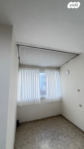 דירה, הרב שמואל רוזובסקי, מרכז העיר, בני ברק