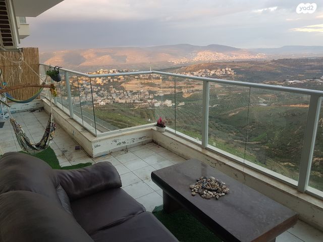 דירה, האדמו"ר מבעלזא, הר יונה ג', נצרת עילית / נוף הגליל