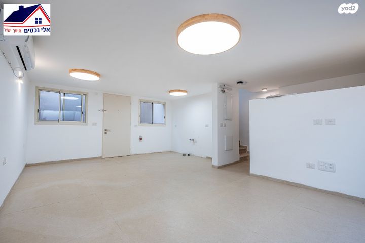 בית פרטי/ קוטג', דרך השדה, רסקו, פרדס חנה כרכור