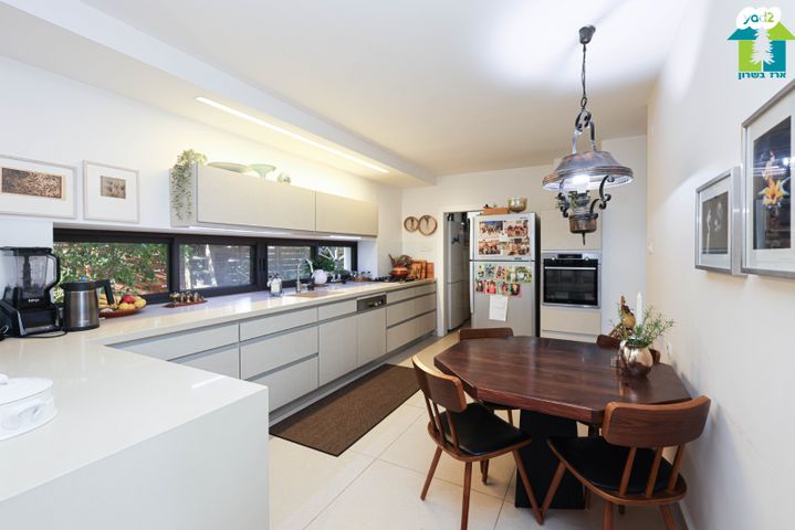 בית פרטי/ קוטג', אביחיל