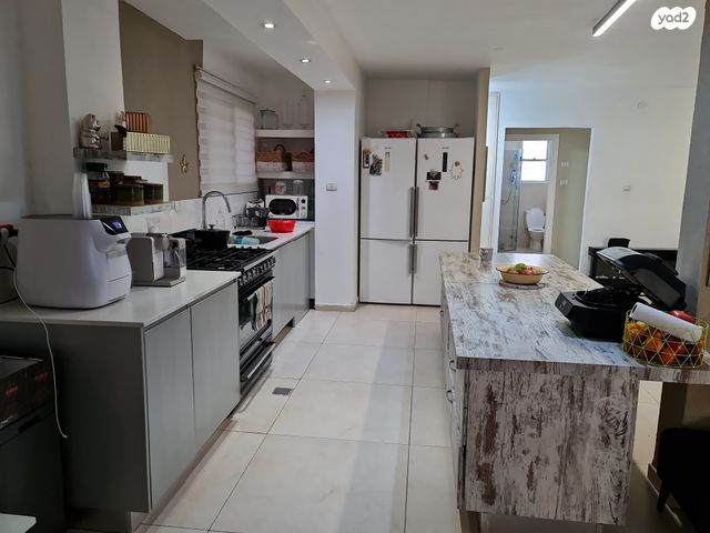 דירת גן, צביה ויצחק, גילה, ירושלים