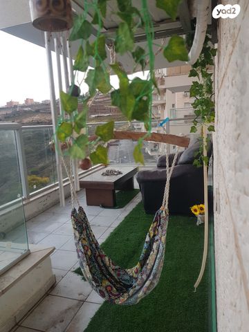 דירה, האדמו"ר מבעלזא, הר יונה ג', נצרת עילית / נוף הגליל