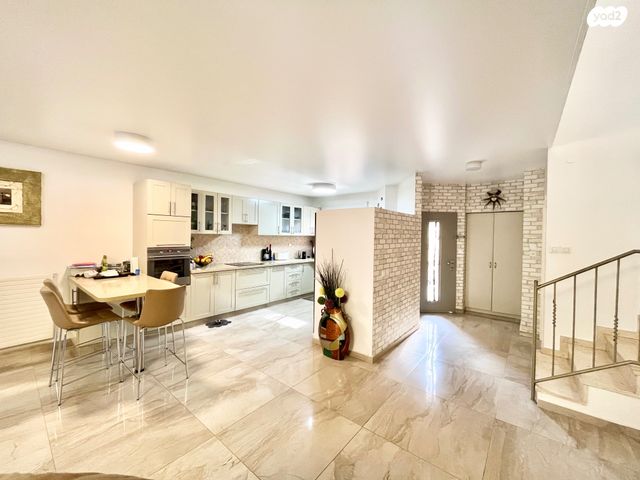 בית פרטי/ קוטג', פסגת זאב, ירושלים