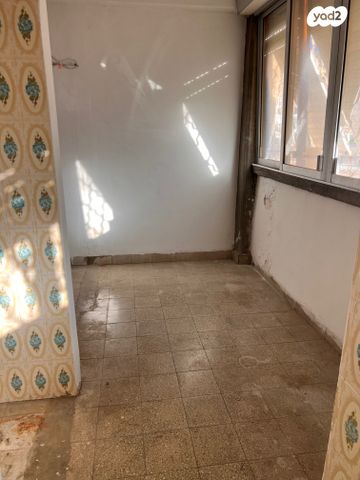 דירה, וייצמן, טירת כרמל