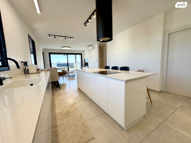 דירה, גיורא יוספטל, מרכז העיר, עפולה