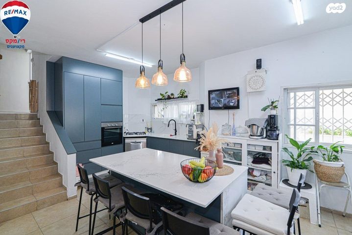 בית פרטי/ קוטג', גולדה מאיר, שלמה, חדרה