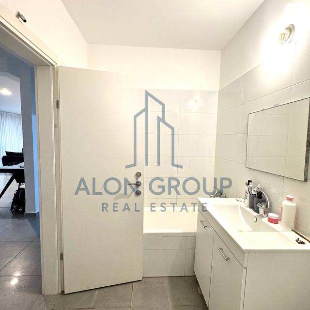 דירה, נתיבות