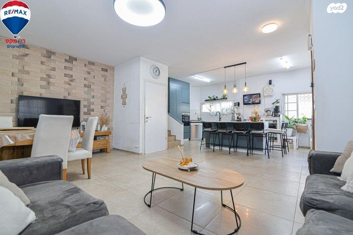 בית פרטי/ קוטג', גולדה מאיר, שלמה, חדרה