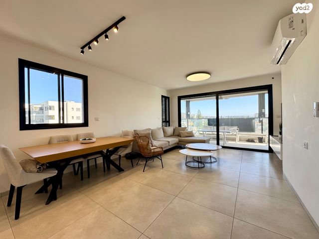 דירה, גיורא יוספטל, מרכז העיר, עפולה