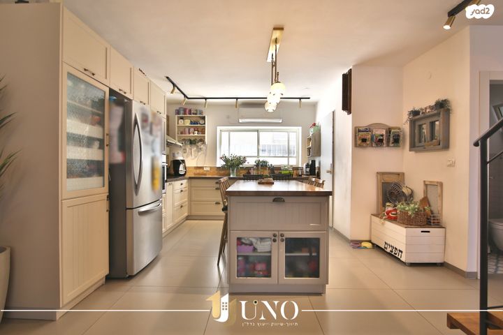 דו משפחתי, הנוטר 28, קרית חיים מזרחית, חיפה