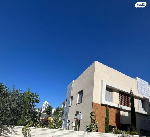 בית פרטי/ קוטג', הצבר, נרקיסים, ראשון לציון