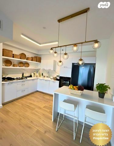 דירה, הנעורים 3, גן רש"ל, הרצליה