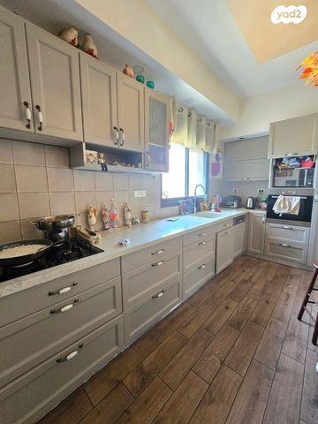 דירה, הגליל, נווה שאנן, חיפה