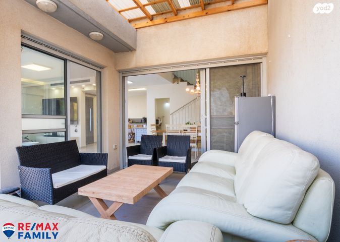 דו משפחתי, ערבה 16, שאר העיר, רמת ישי