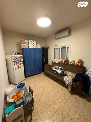 דירה, מרדכי אנילביץ' 14, נווה זית, לוד