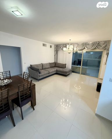 דירה, דוכיפת, רמות יצחק, נשר