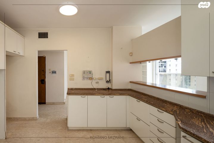 דירה, שמעון בן צבי, שטח 9, גבעתיים