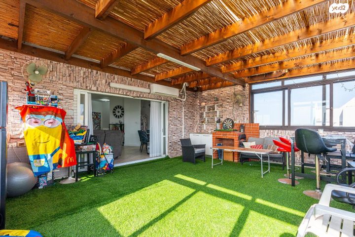 גג/ פנטהאוז, פרנק 24, הזיתים, חדרה