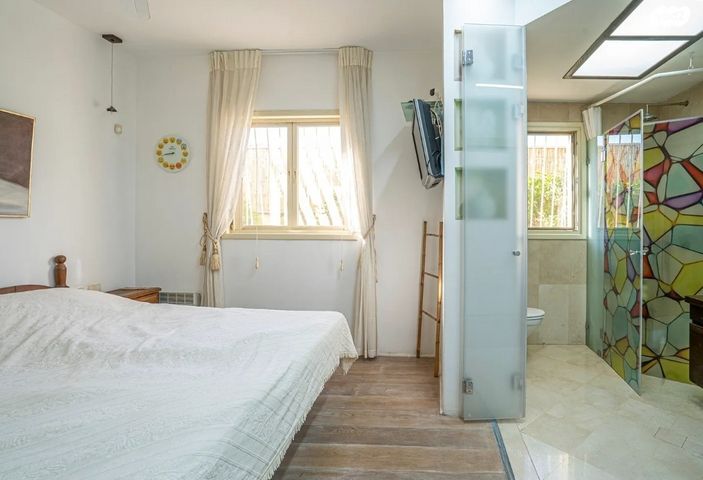 דירת גן, שביל החלב, הוד השרון