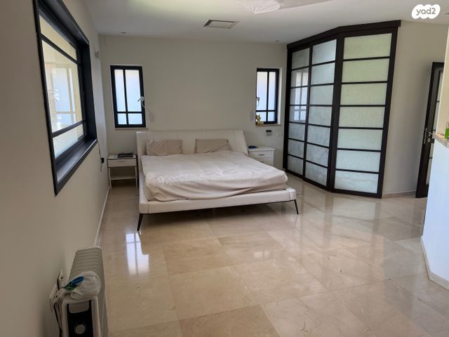 בית פרטי/ קוטג', שיכון אשר, רעננה