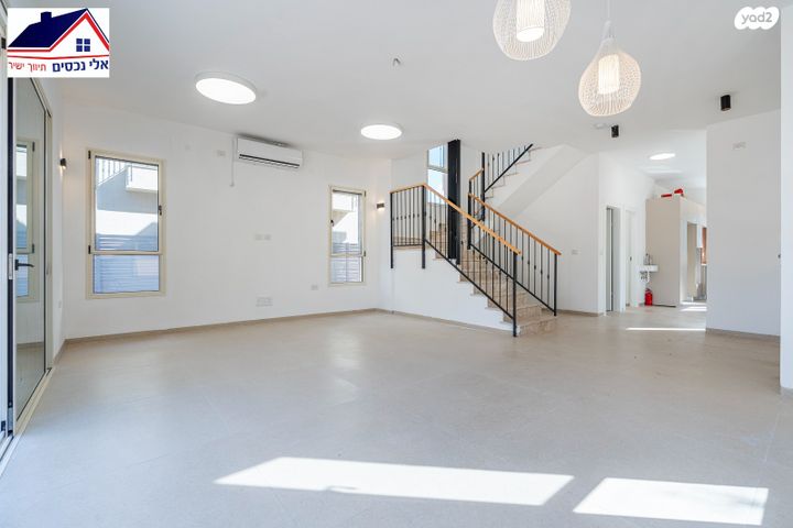 בית פרטי/ קוטג', דרך השדה, רסקו, פרדס חנה כרכור