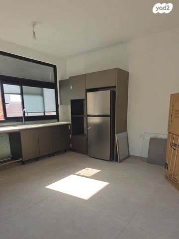 דירה, נחלת בנימין 7, לב תל אביב, לב העיר צפון, תל אביב יפו