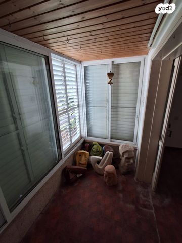 דירה, רבי עקיבא 10, רסקו ב', חולון