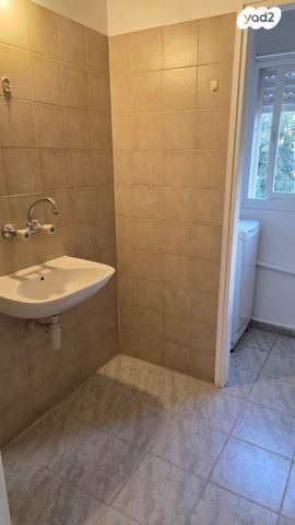 דירה, החשמל 63, נווה פז, חיפה